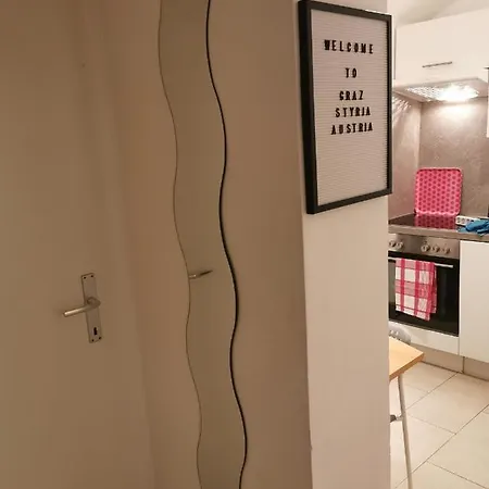 Evas Lendflat - Zentral Und Ruhig דירה *