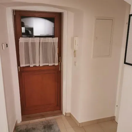 Evas Lendflat - Zentral Und Ruhig Apartment